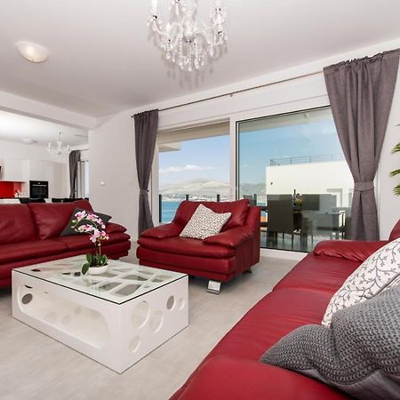 Apartment Julia โตรกีร์ ภายนอก รูปภาพ