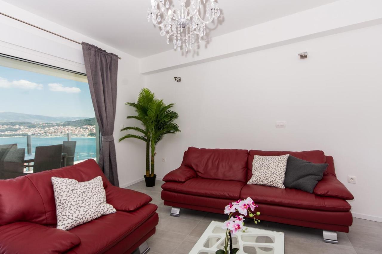 Apartment Julia โตรกีร์ ภายนอก รูปภาพ